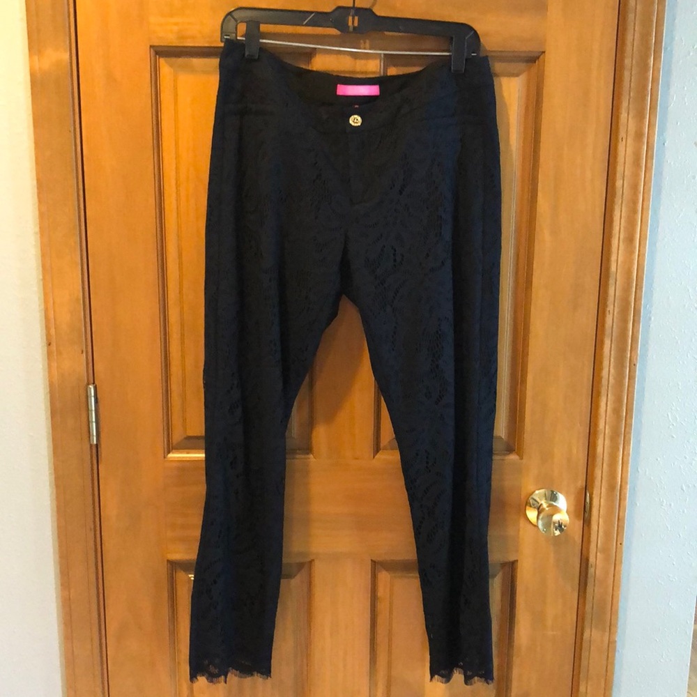 Lilly Pulitzer size 10 brand new pants with tags never been worn